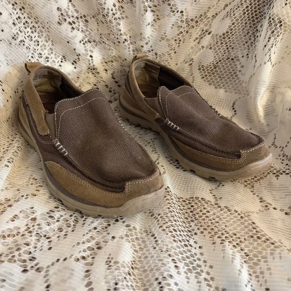 Skechers Superior Milford Men's US 10 Light Tan Slip On Loafers